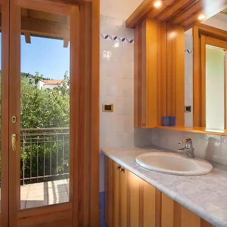 Casa Flora Дом отдыха Гарда