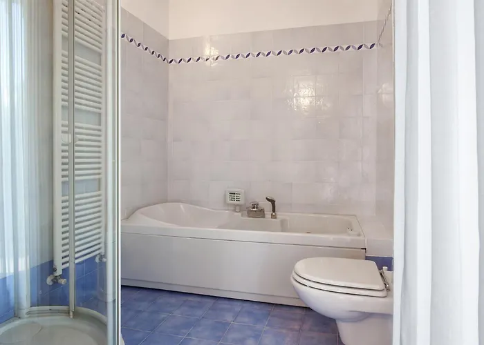 Casa Flora Semesterbostad *