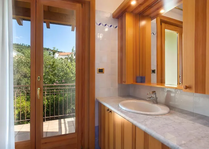 Casa Flora Ferienhaus Garda (Verona)