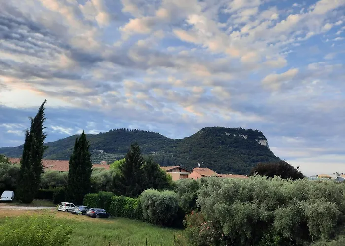 Semesterbostad Casa Flora